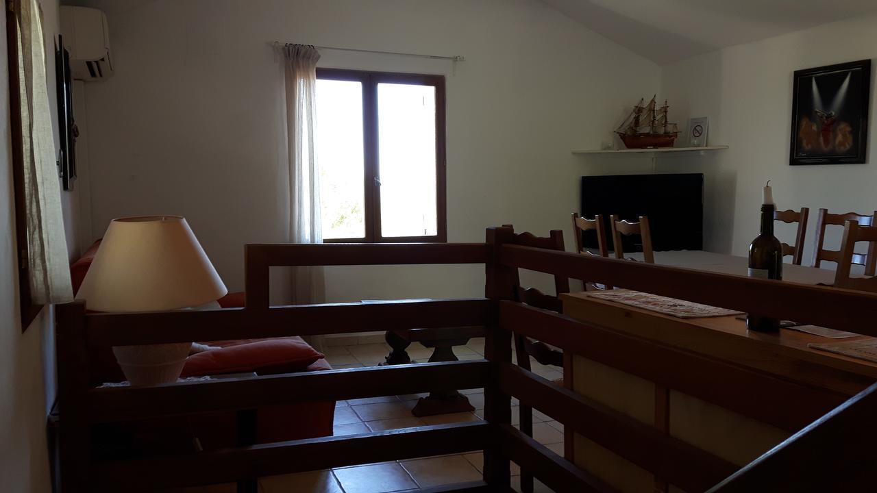 Вилла La Magnanerie Niozelles Экстерьер фото